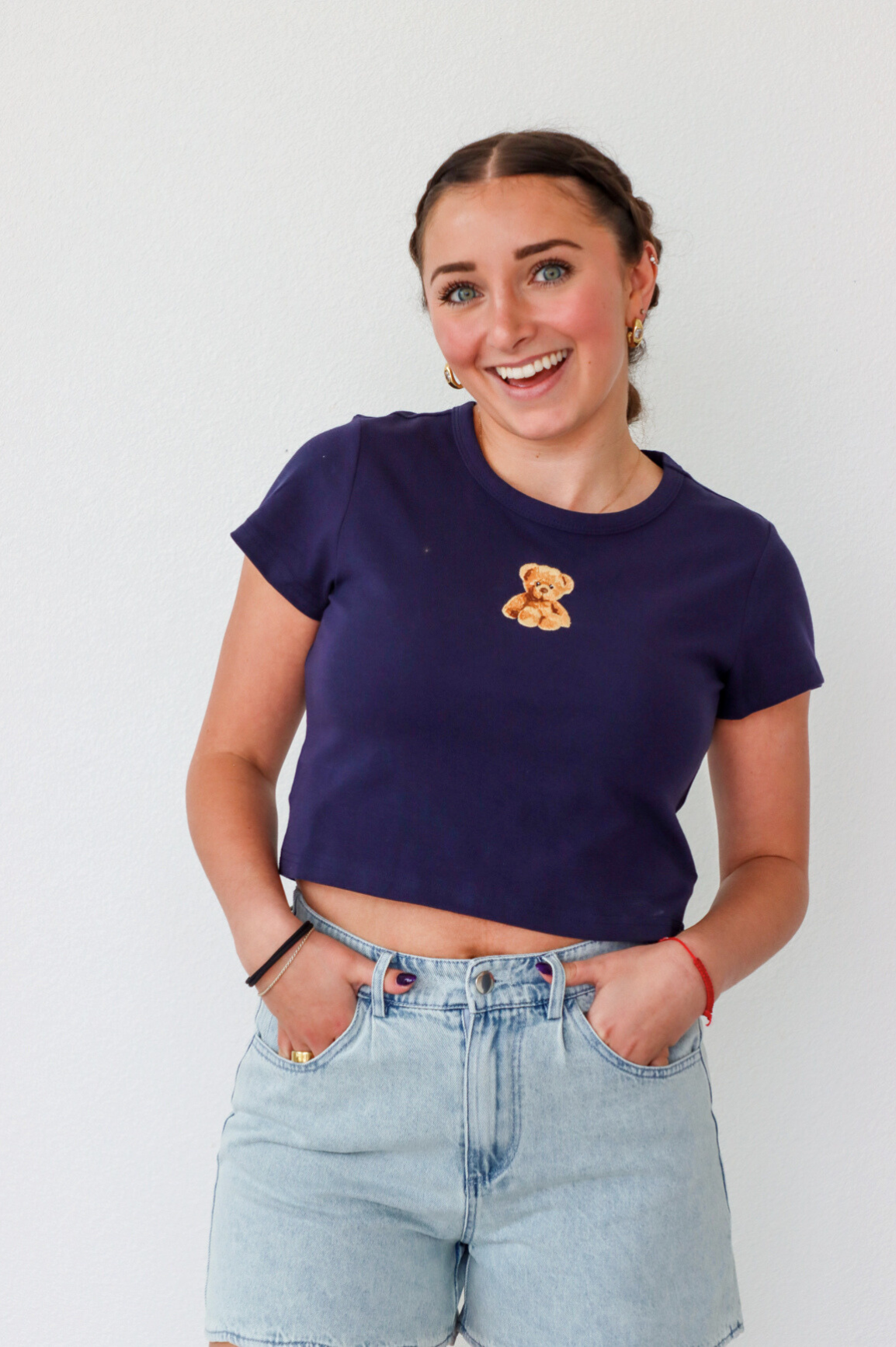 Hi-bear-nate Tee – Lash Next Door