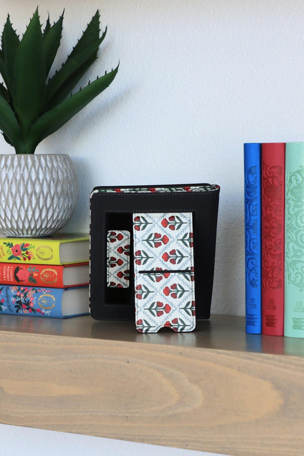 in full bloom kindle case