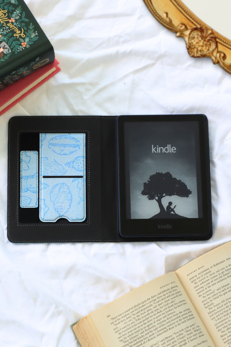 Seas The Day Kindle Case – Lash Next Door