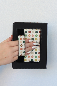 retro reads kindle case