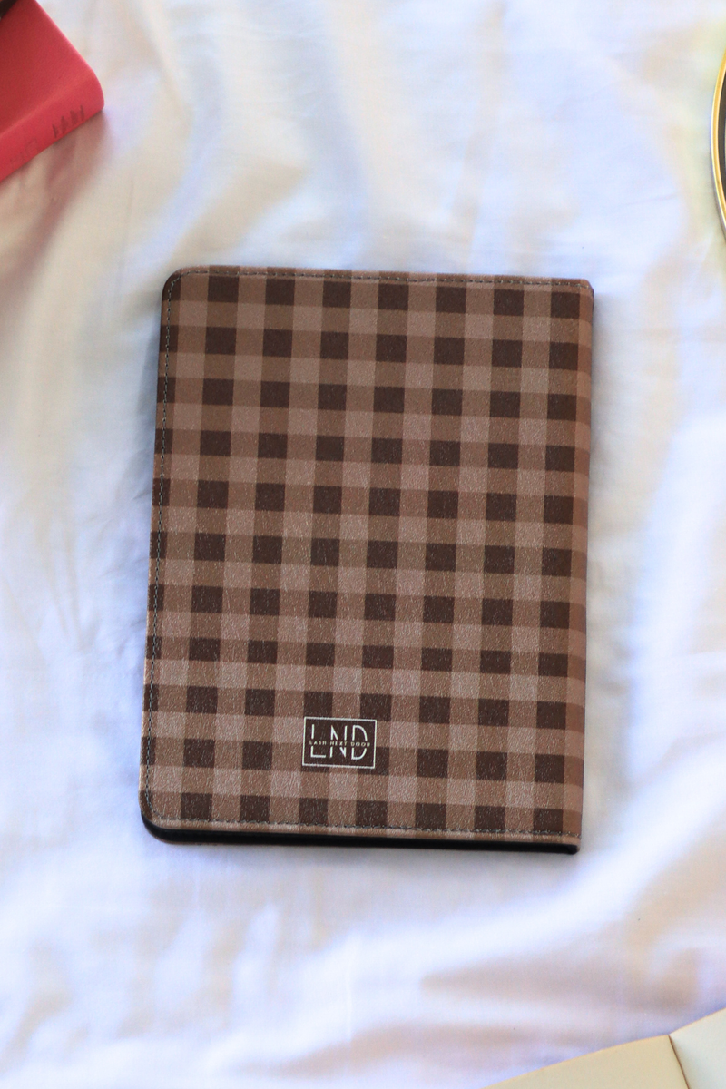 pumpkin spice kindle case