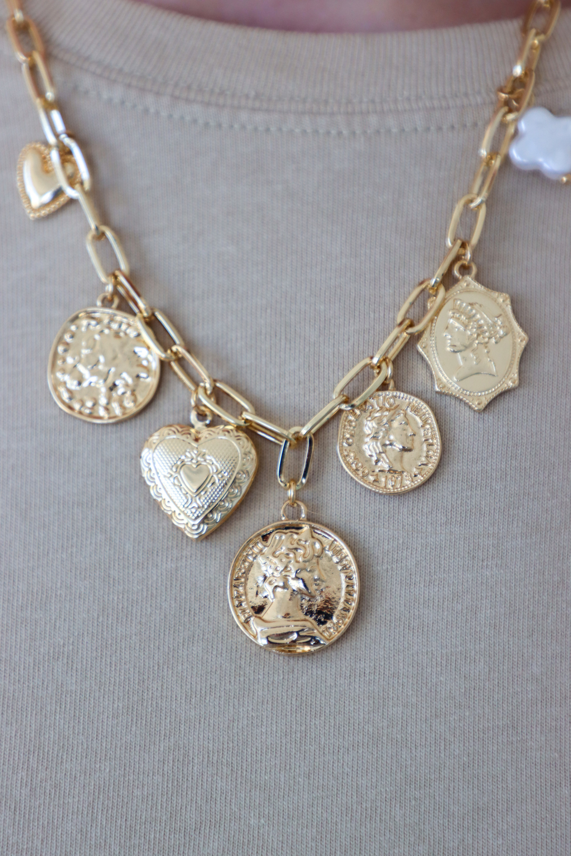 chunky gold charm necklace