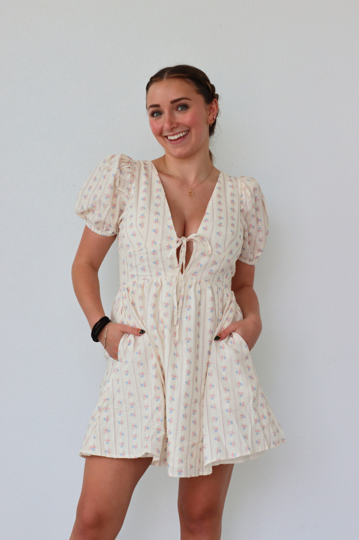 Engagement Eve Dress Medium / Cream Engagement Eve Dress Medium / Cream