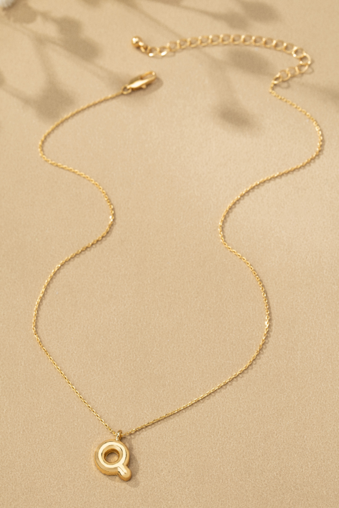 Q letter gold necklace