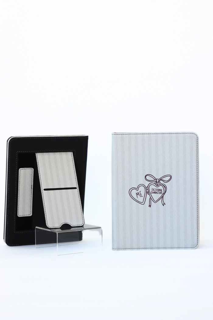 me + fictional characters kindle case