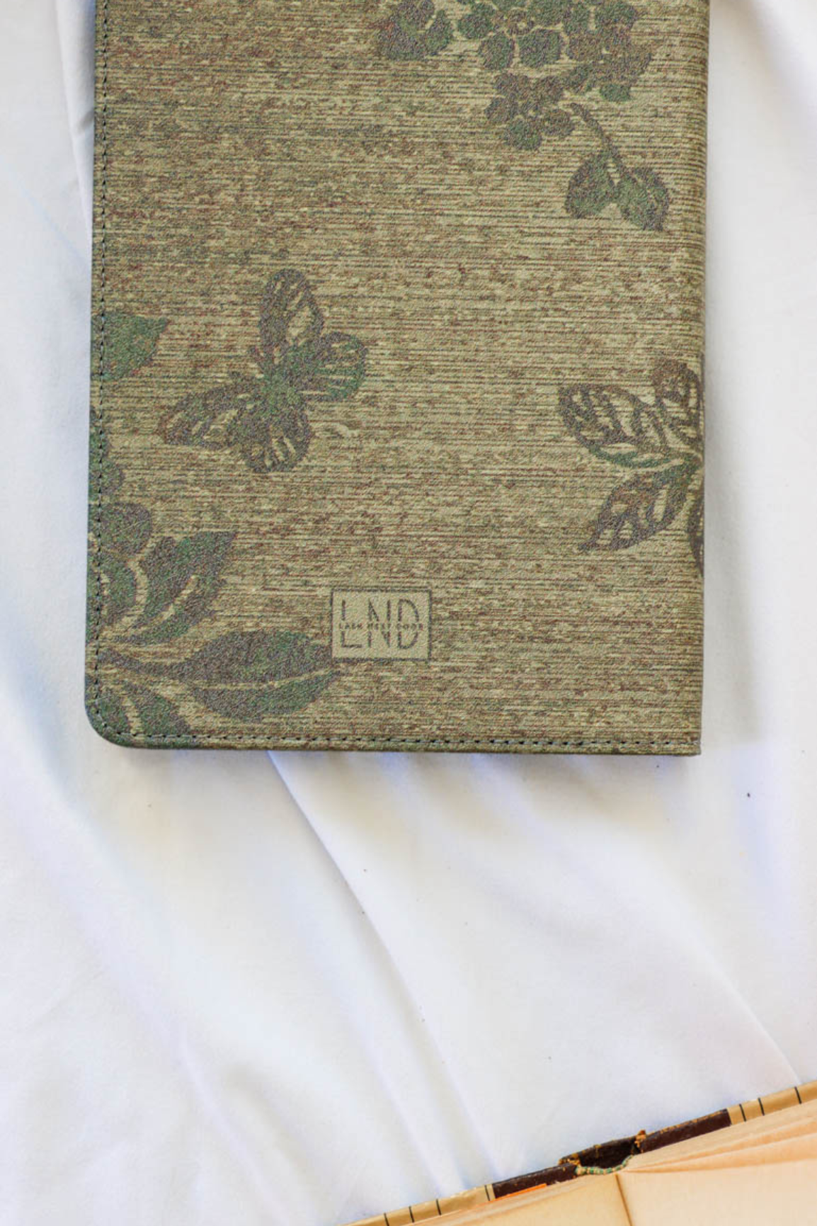 green floral kindle case