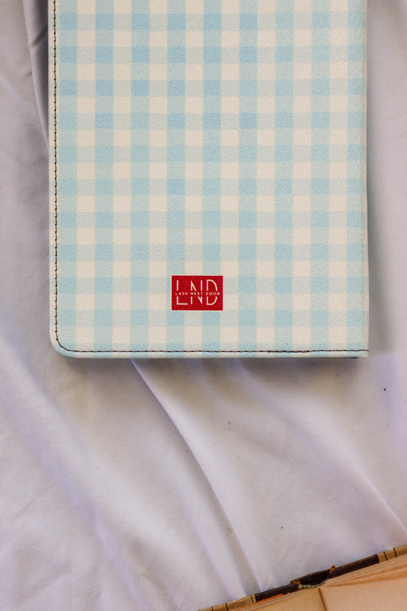 light blue "love you" kindle case