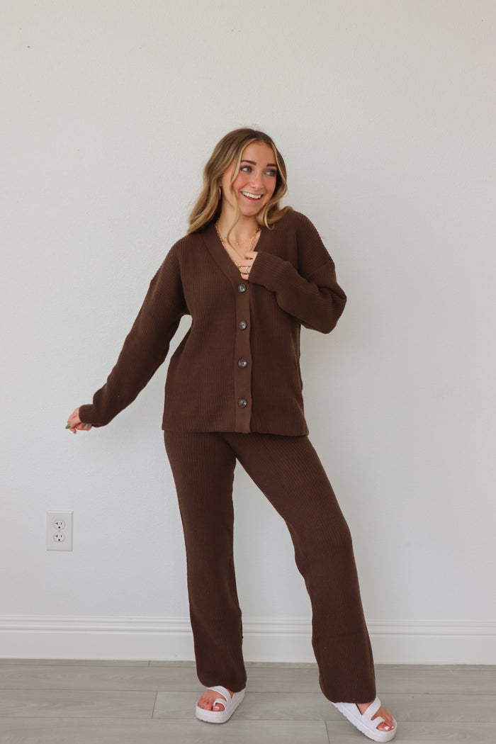 girl wearing chocolate brown knit lounge set