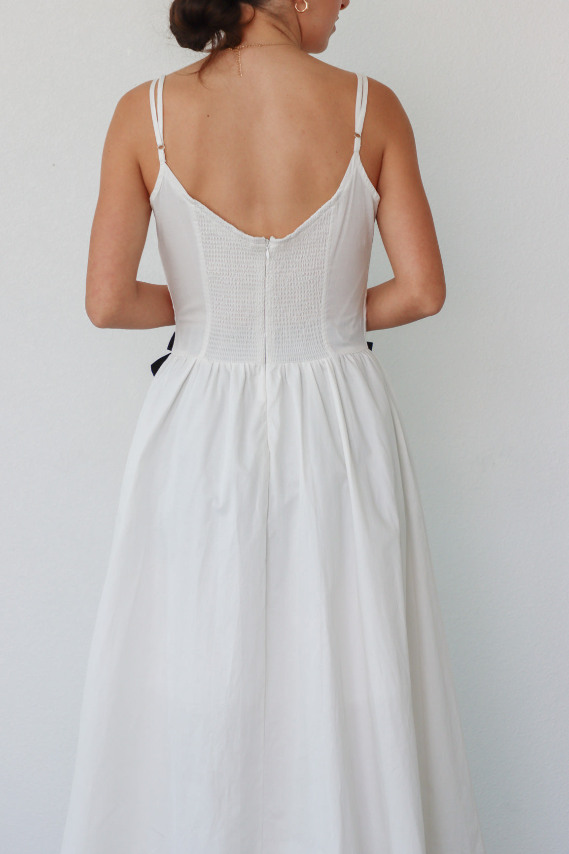 In The Details Dress Large / White In The Details Dress Large / White