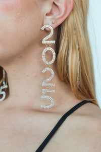 gold 2025 earrings