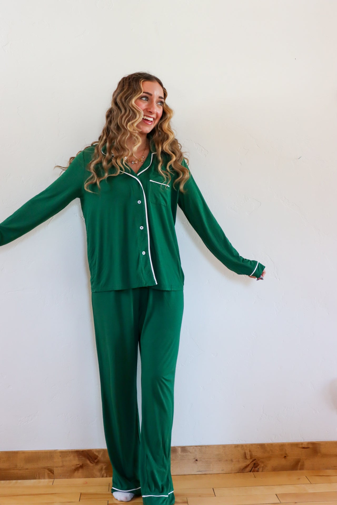 Sleigh All Day Pajama Set – Lash Next Door