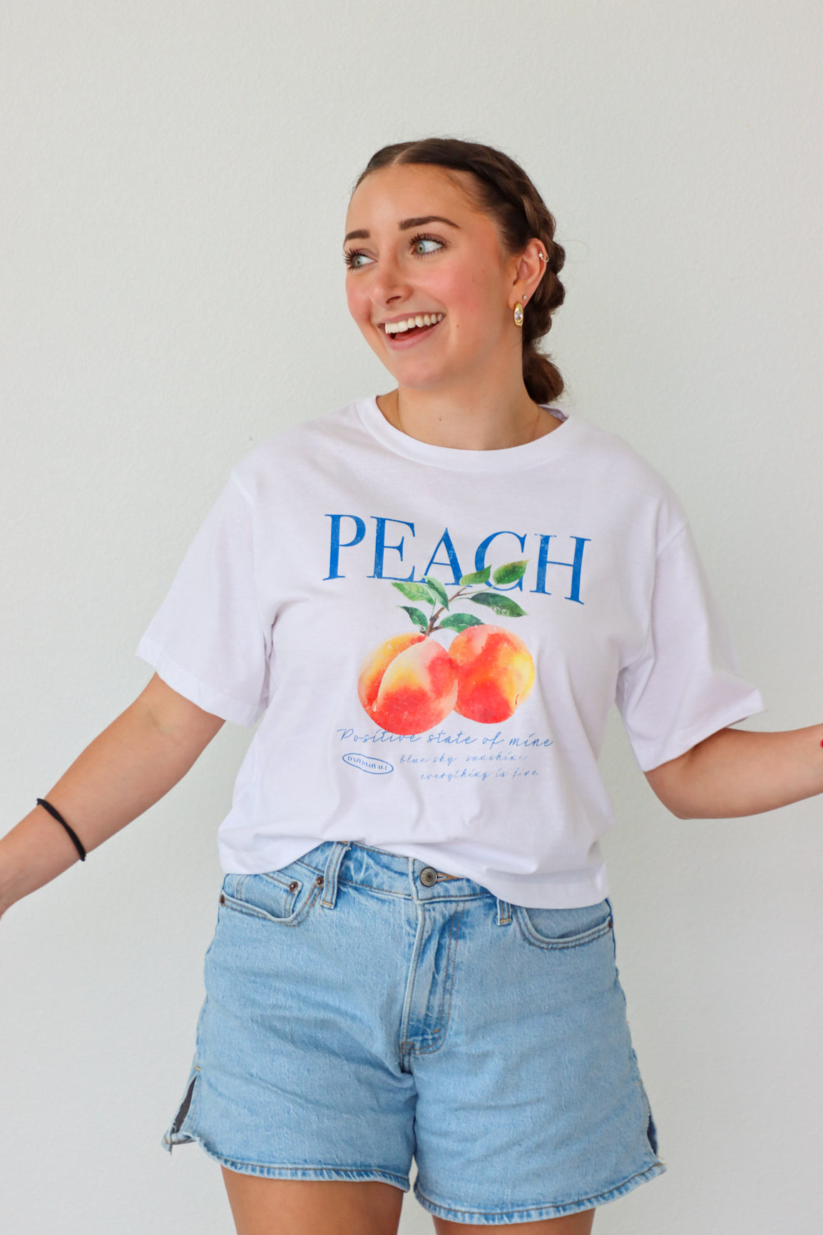 Georgia Peach Tee – Lash Next Door