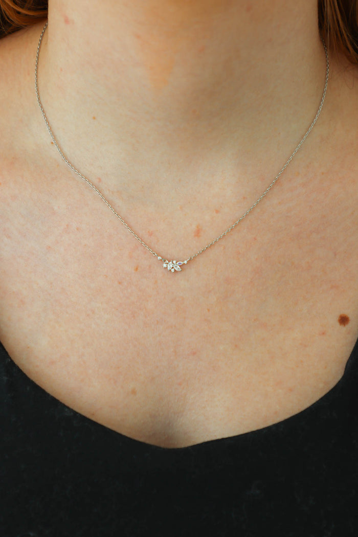 dainty silver flower necklace