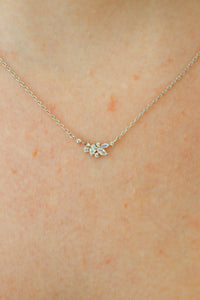 dainty silver flower necklace