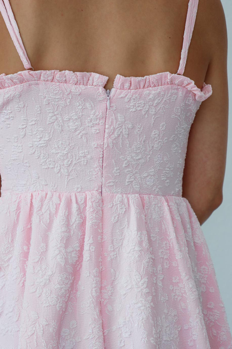 back zipper on light pink dress
