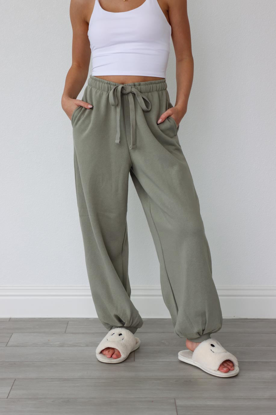 Sweatpants cheap without drawstring