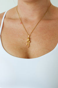 gold rose necklace
