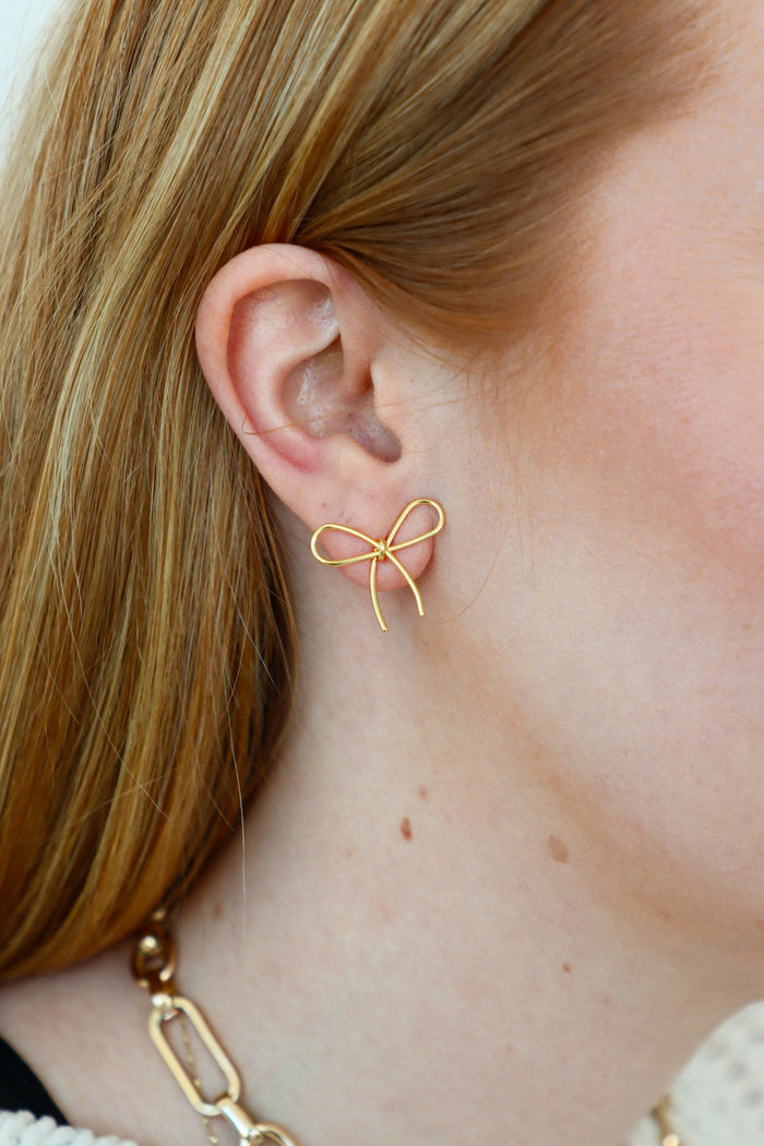 gold bow earrings