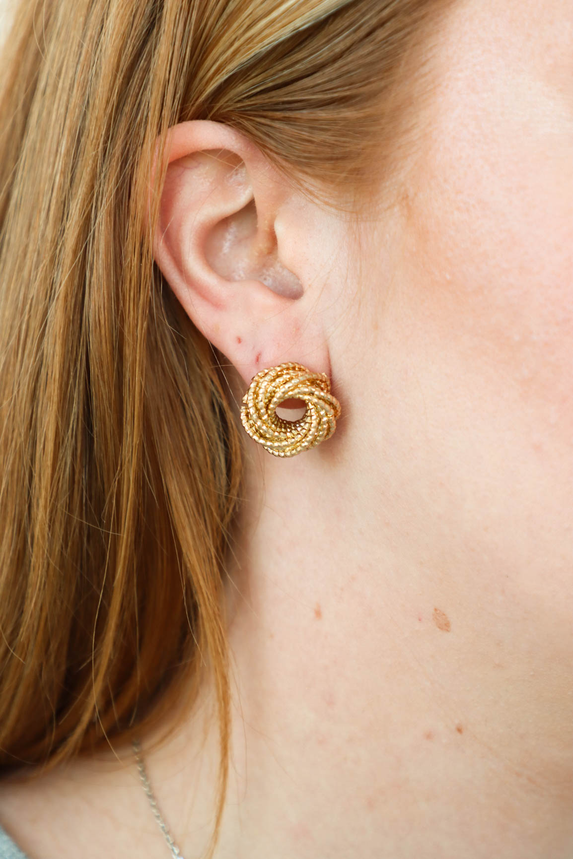 gold chain wreath earrings