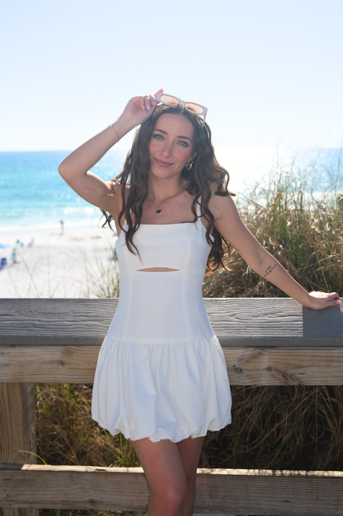 Coast Through Dress Large / White Coast Through Dress Large / White