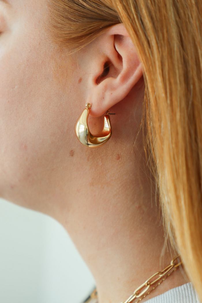 gold hoop earrings